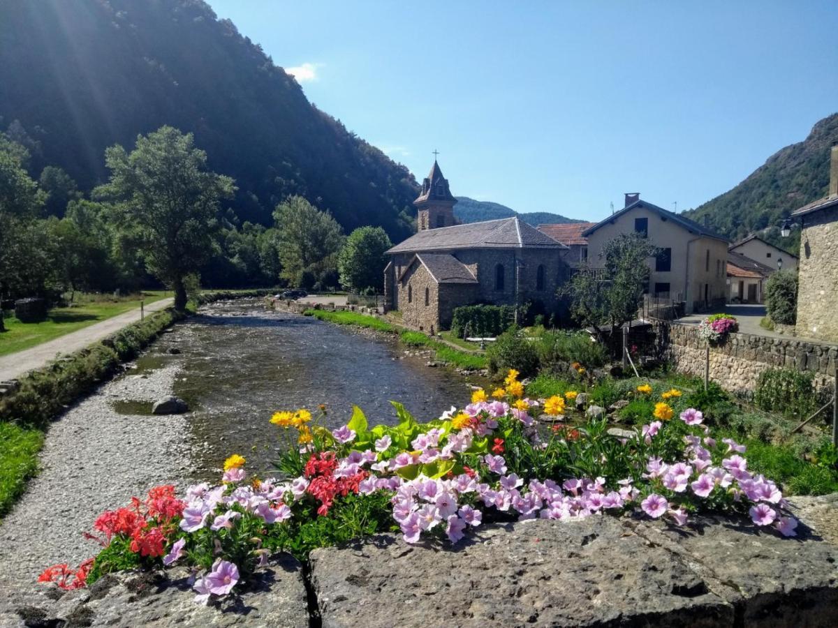 Le Nopal Bleu Daire Tarascon-sur-Ariège Dış mekan fotoğraf